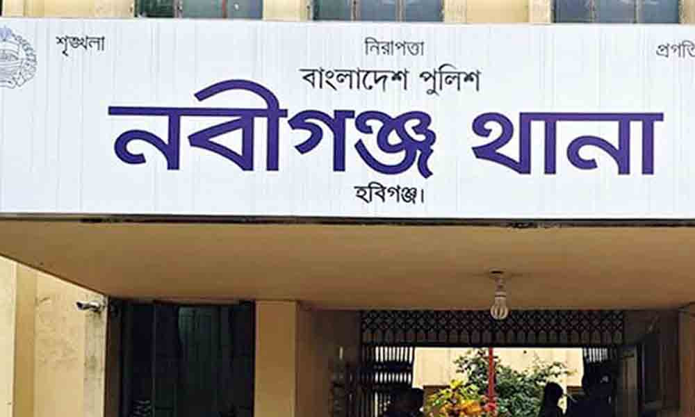 মসজিদের মাইকে ঘোষণা দিয়ে পুলিশের ওপর হামলা, আটক ১৩