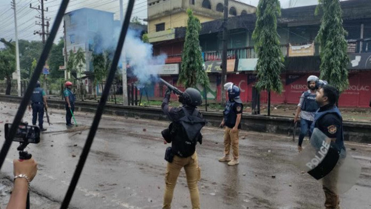 গুলি চালানোর নির্দেশ দেন হাসিনা, অডিওর সত্যতা নিশ্চিত করল বিবিসি