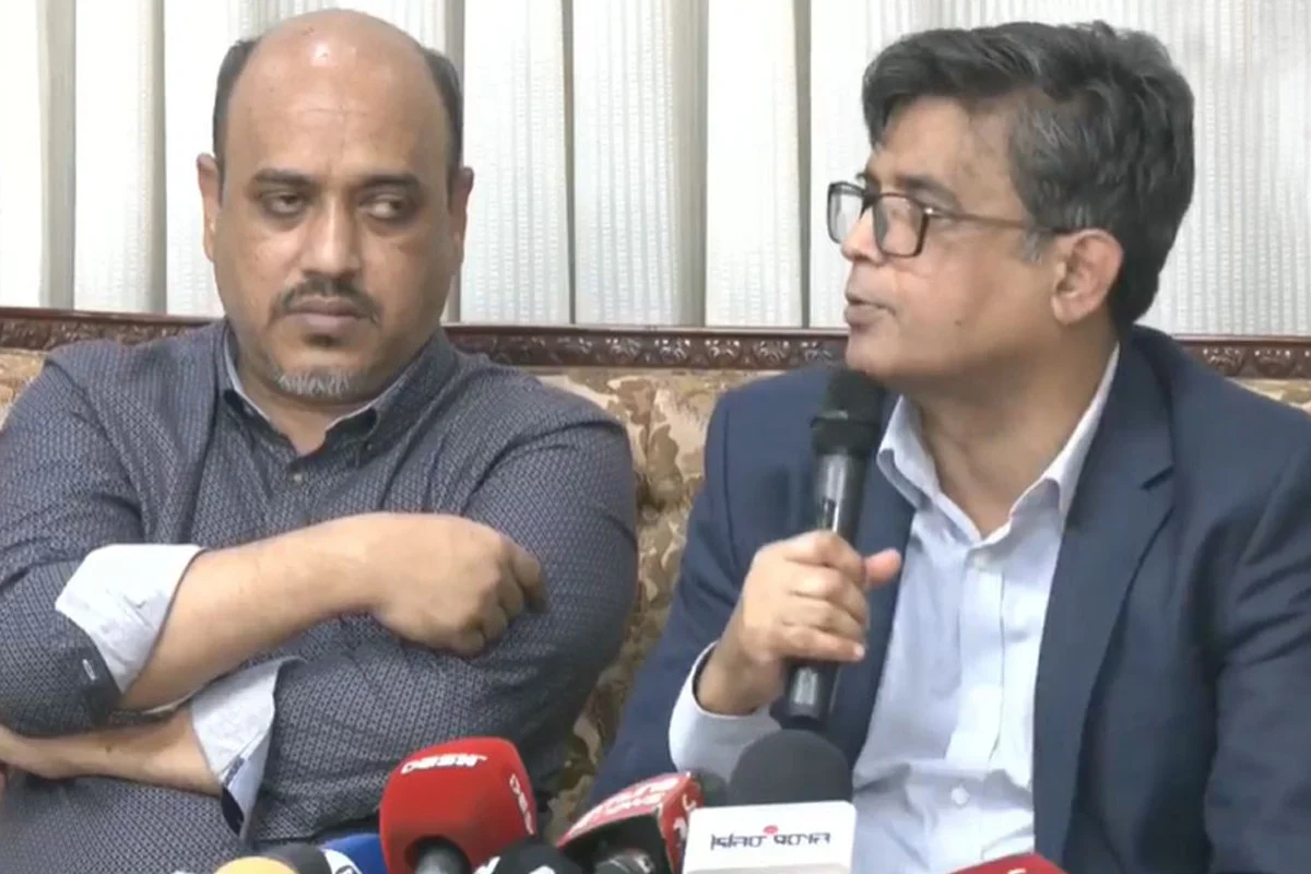ডিসেম্বরের মধ্যে নির্বাচনের প্রস্তুতি নেওয়ার নির্দেশ প্রধান উপদেষ্টার