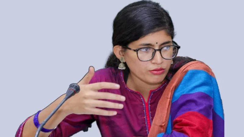 চাঁদাবাজির অভিযোগে আটক ৫, উমামার ফেসবুক পোস্ট