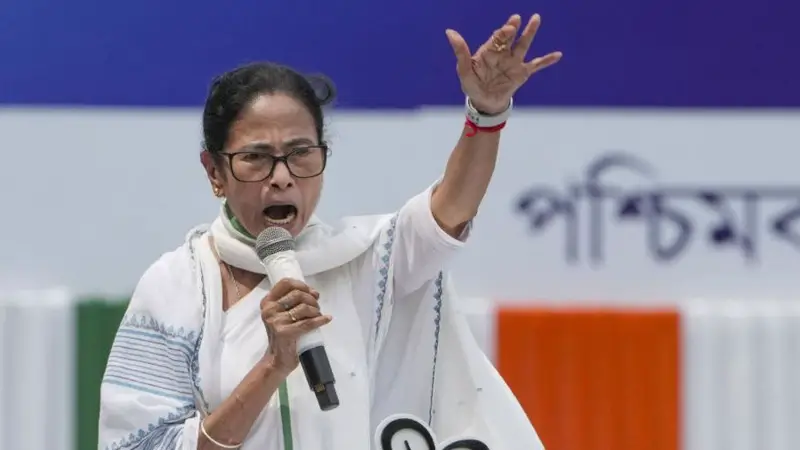 কলকাতা থেকে আওয়ামী লীগ নেতাদের তাড়াতে চান মমতা 